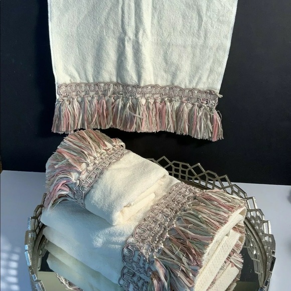 New Ivory Towel Set 4 piece Elegant Braid Fringe Home Pastel Colors #N - Picture 2 of 8